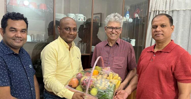 অসুস্থ সাংবাদিক মাসুদ কামালকে তারেক রহমানের টেলিফোন